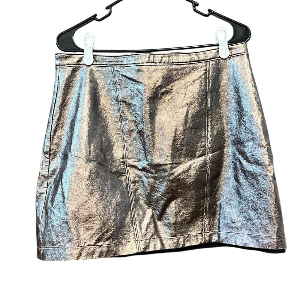 Abercrombie and Fitch Metallic Faux Leather Mini Skirt Silver Zipper Front Sz‎ L